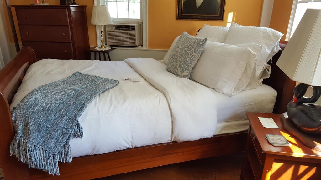 Bed and Breakfast The 1720 House Vineyard Haven Exterior foto