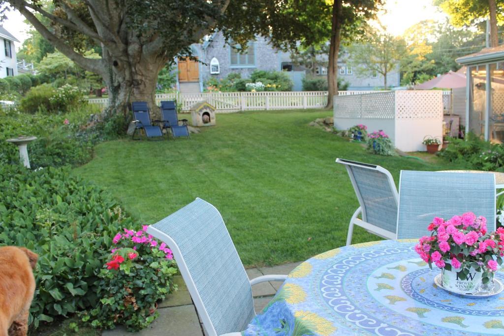 Bed and Breakfast The 1720 House Vineyard Haven Exterior foto
