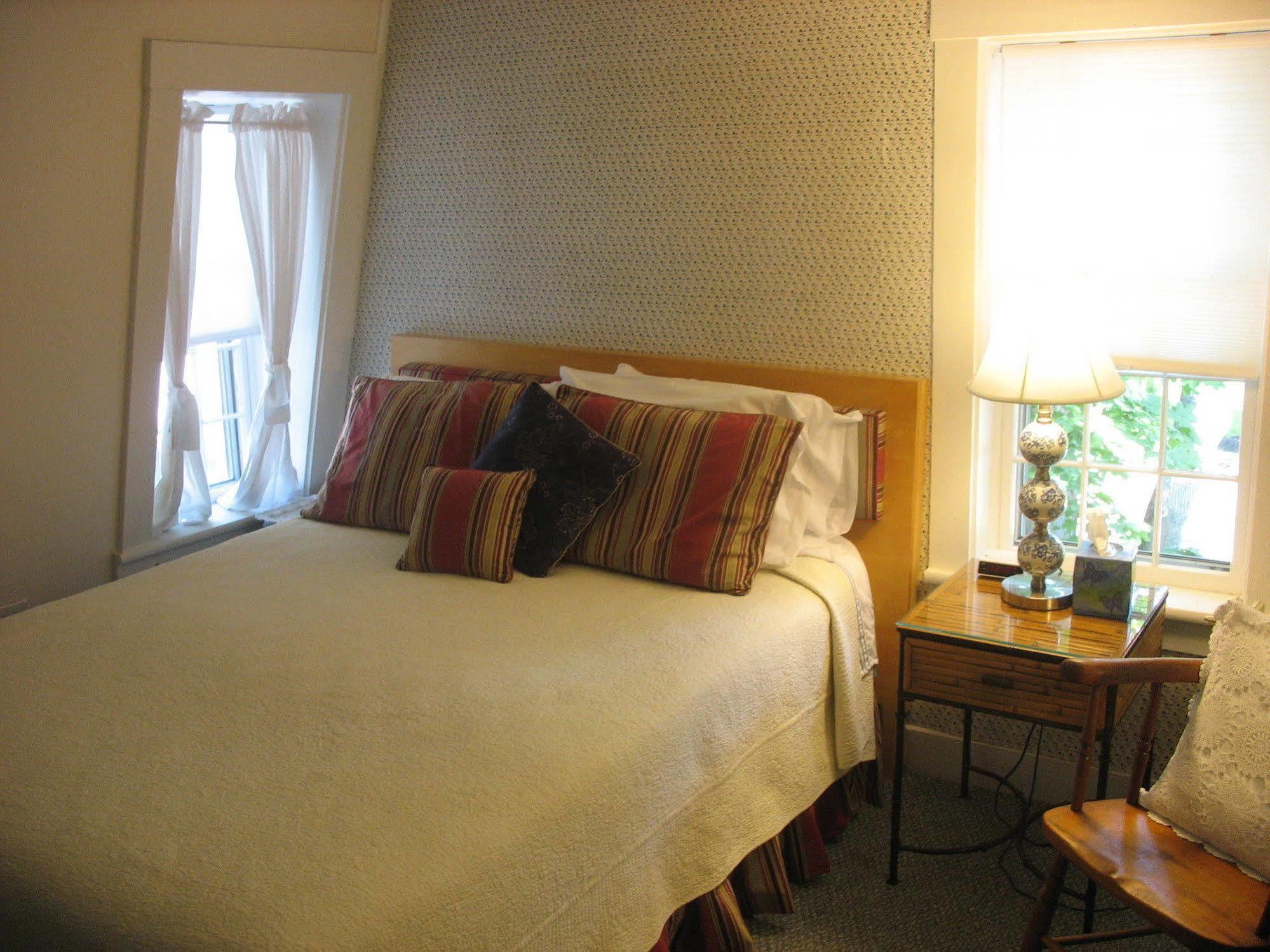 Bed and Breakfast The 1720 House Vineyard Haven Exterior foto