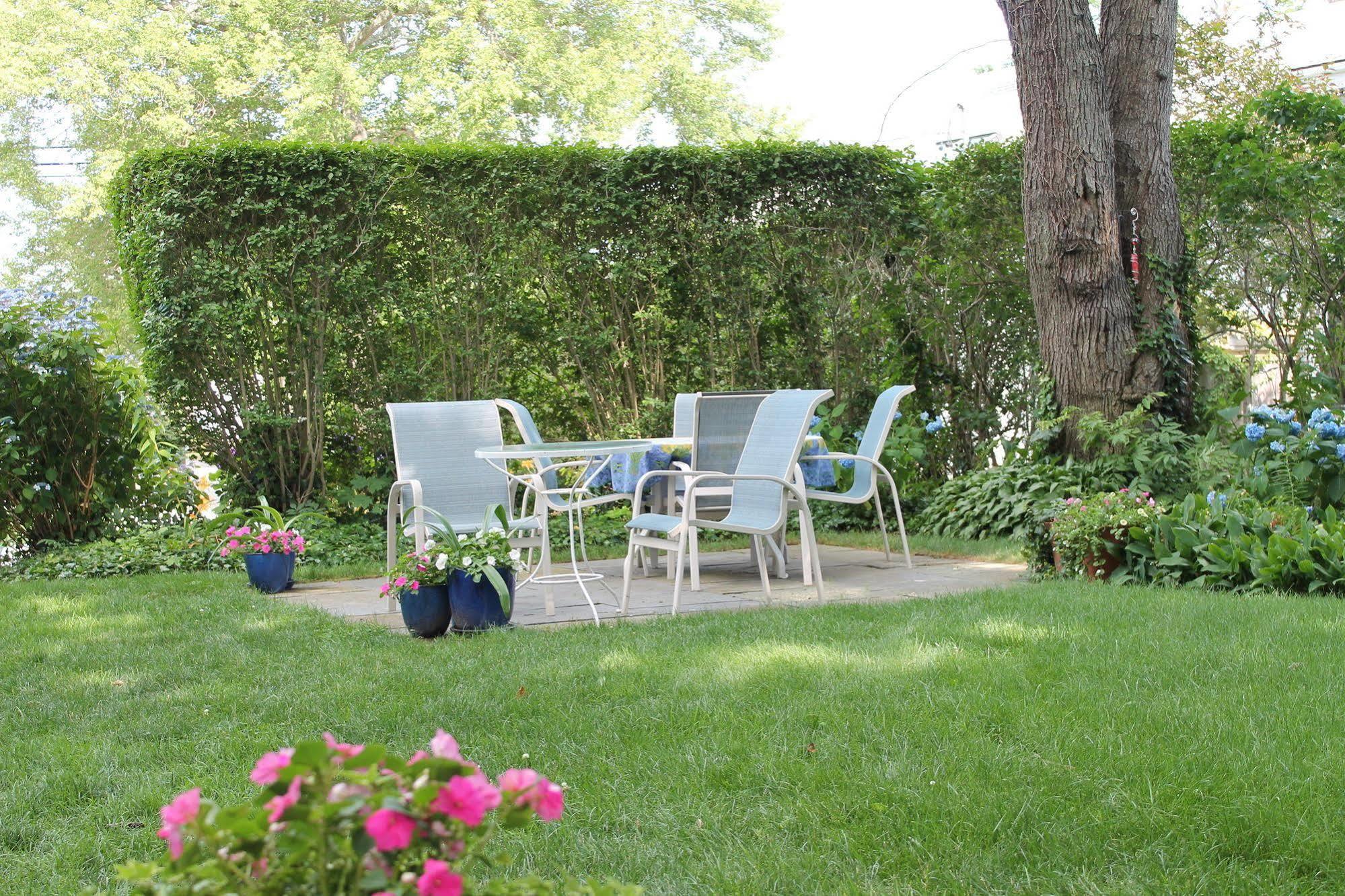 Bed and Breakfast The 1720 House Vineyard Haven Exterior foto