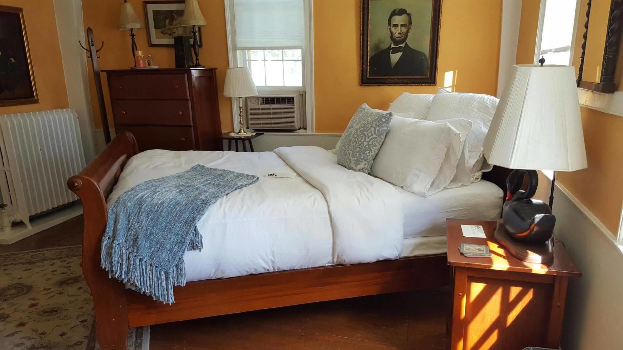 Bed and Breakfast The 1720 House Vineyard Haven Exterior foto